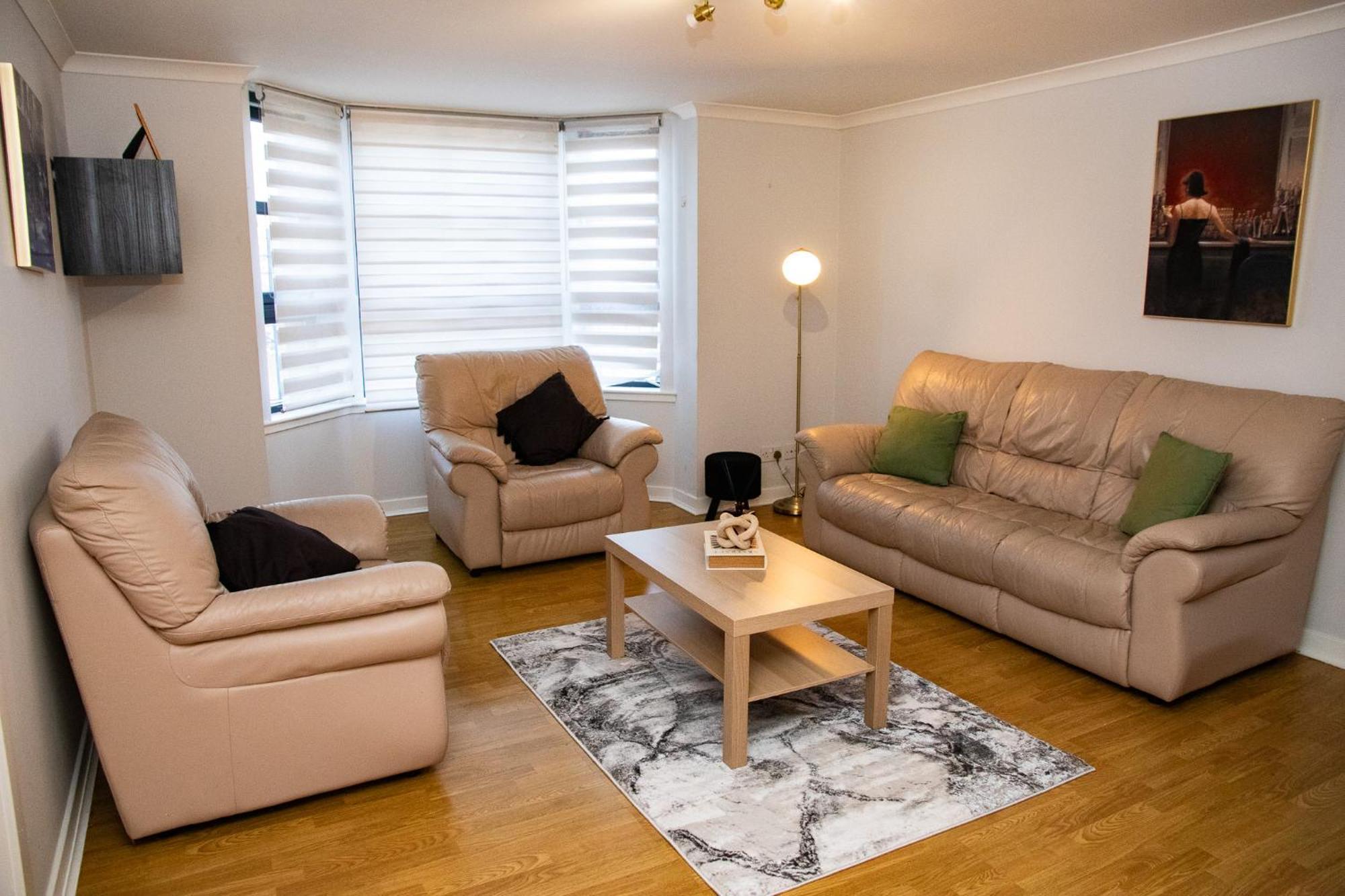 Apartment Toyo Aberdeen